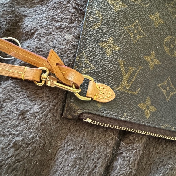 LOUIS VUITTON HERITAGE POUCHETTE - Picture 8 of 8